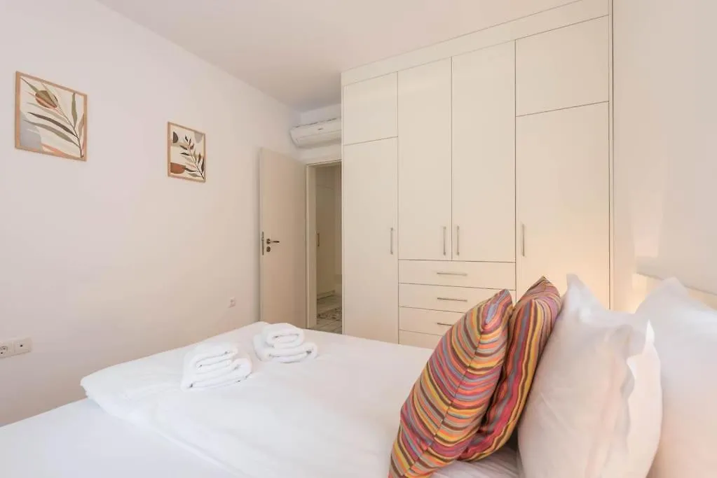 Aquarelle Breeze Apartment Varna